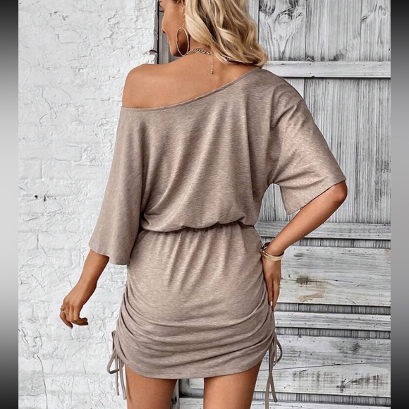 Classic Asymmetrical Neck Ruched Drawstring Side Batwing Sleeve Dress - Picture 2 of 6